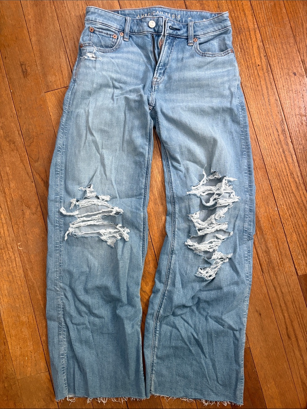 American Eagle Outfitters Light Blue Distressed Straight Jeans